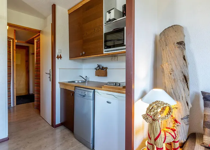 Cosy Pour 4 Pers. Avec Balcon, Proche Pistes - Fr-1-353-36 *